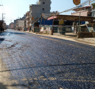 जोरपाटीमा कालोपत्र गर्नका लागि तयार गरिँदै
