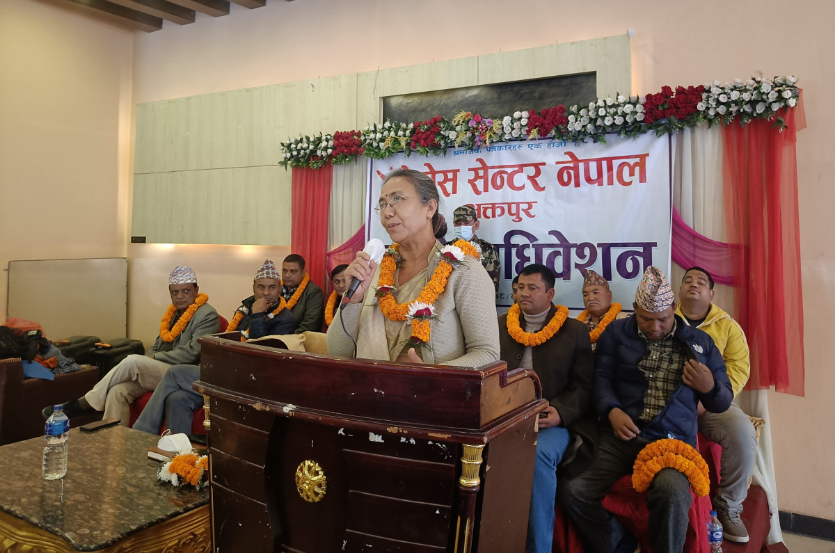 राष्ट्रहित र जनहितमा काम गर्न प्रतिबद्ध छुः मन्त्री शशी श्रेष्ठ 