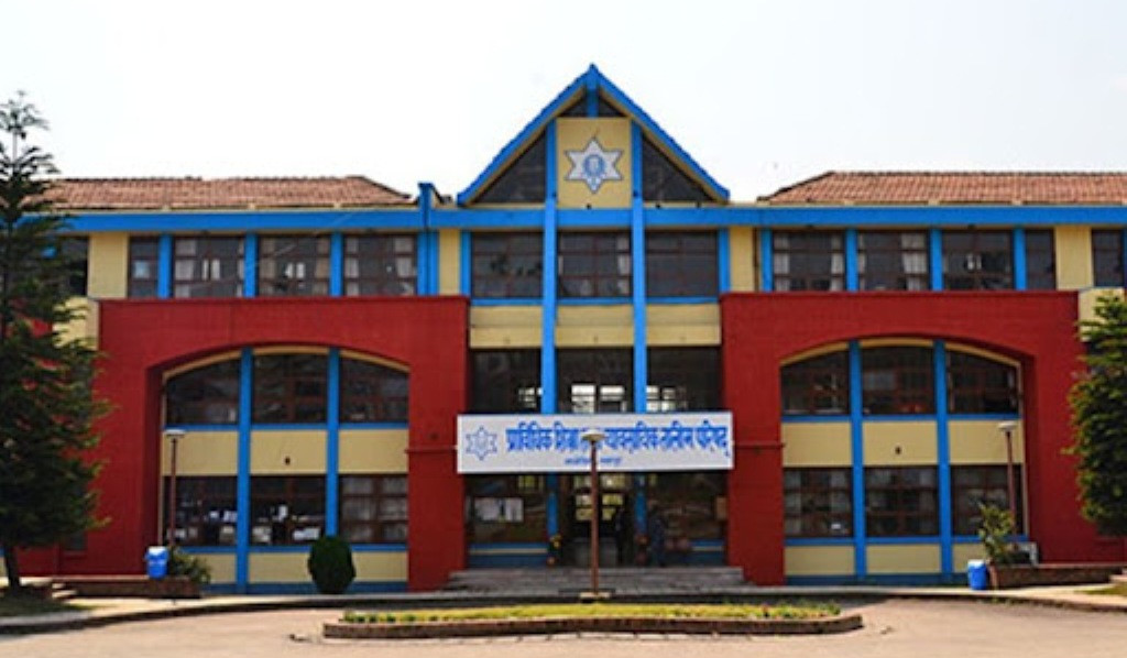 डिप्लोमा तथा प्रमाणपत्र तह तेस्रो वर्षको परीक्षा फागुन ४ गतेदेखि हुने (सूचनासहित)