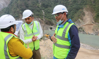 तनहुँ सेती जलविद्युत् आयोजनाको निर्माणको काम तीव्र गतिमा लैजानमन्त्री भुसालको निर्देशन