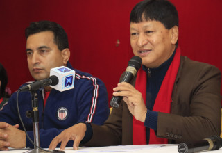 पत्रकार सम्मेलनमा महानगर प्रवक्ता डंगोल