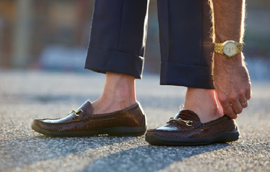 मोजाविना नै जुत्ता लगाउँदा निम्तिन सक्छन्, यस्ता समस्याहरु