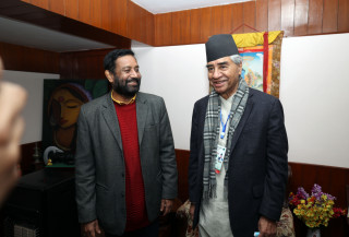 प्रम देउवा र पार्टी नेता निधि भेटघाट