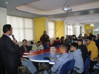 रोजगार होईन स्वरोजगार हुनुहोस: मन्त्री महेश्वर गहतराज