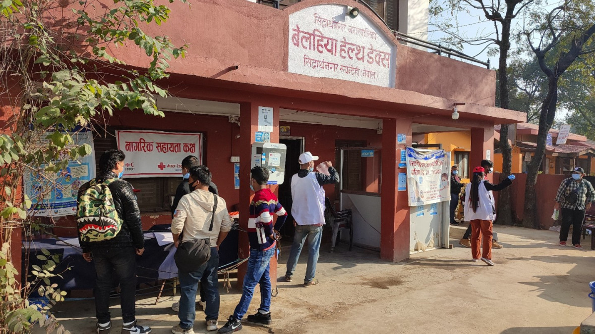 बेलहियास्थित हेल्थ डेस्कको अनुसार सीमाबाट कोरोना संक्रमण भित्रिने दर उच्च