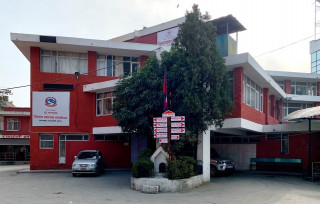 काठमाडौंका सीडीओ  गोविन्दप्रसाद रिजाललाई कोरोना संक्रमण पुष्टि