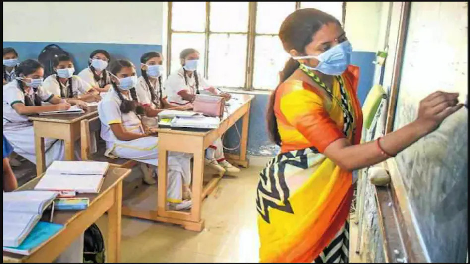 शिक्षक अभाव हुँदा प्राविका शिक्षकले माविमा पढाउनुपर्ने बाध्यता : १५४७ शिक्षक माग