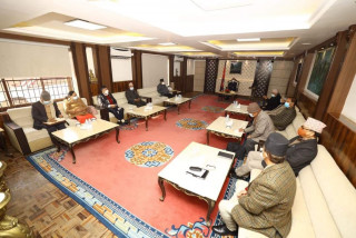 बालुवाटारमा उच्चस्तरीय राजनीतिक समन्वय समितिको बैठक सुरु