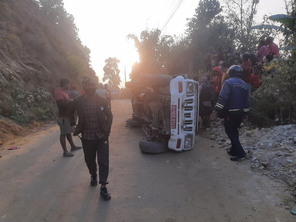 उदयपुरमा बोलेरो दुर्घटना : १ जनाको मृत्यु, ५ घाइते