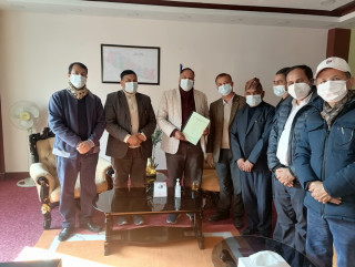शिक्षक अस्पतालका लागि भरतपुर उपयुक्त हुने भन्दै समितिले बुझायो प्रतिवेदन
