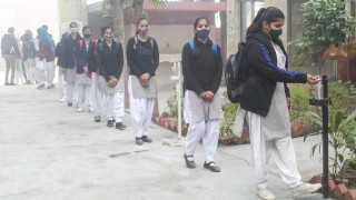 आजदेखि विद्यालय खुला, अब रातिमा मात्रै कर्फ्यू, जिम र स्पा पनि खुल्दै