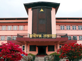 गण्डकी प्रदेश सरकारविरुद्धको रिट मनोज  शर्माको इजलासमा