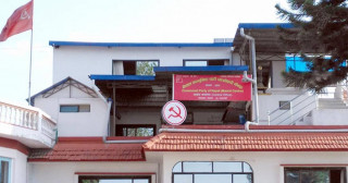 दुई दिन पछि सर्‍यो माओवादी केन्द्रको स्थायी समिति बैठक