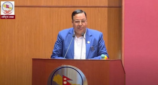 कक्षा ८ सम्मको दिवा खाजाका लागि अर्थ मन्त्रालयले बजेट दिएन: शिक्षामन्त्री पौडेल