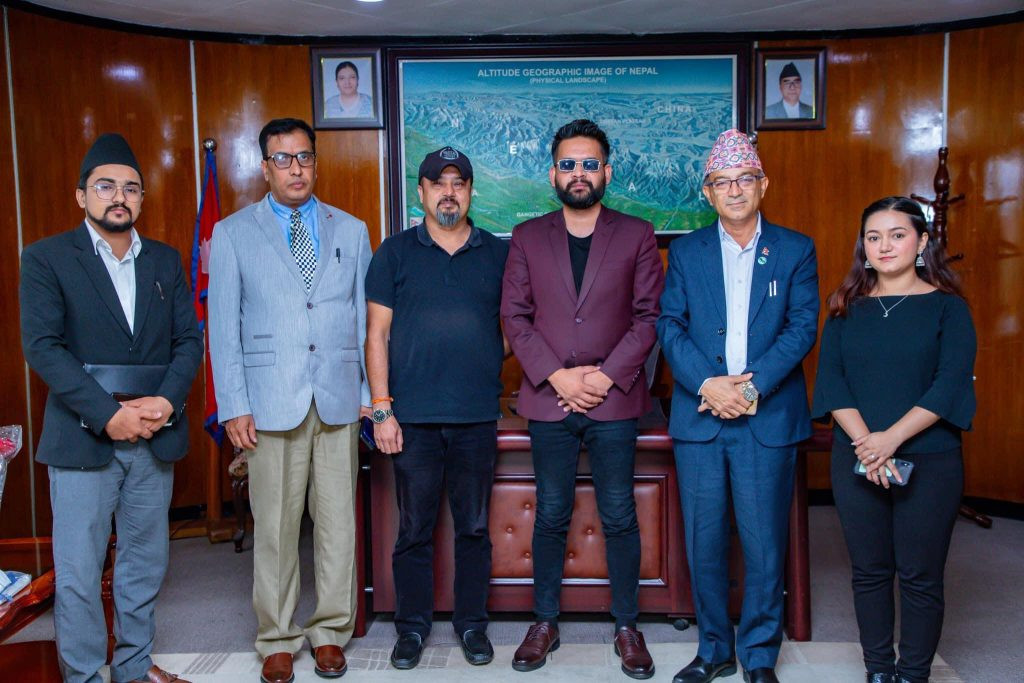 पोखरामा महानगर प्रमुख र प्रशासकीय अधिकृतको भेला