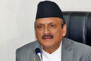 शेयरबजारप्रति अर्थमन्त्रीको चासो
