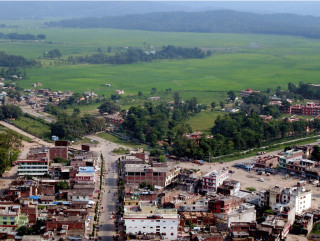 वीरेन्द्रनगर नगरपालिकाले दियाे अनधिकृत संरचना हटाउन निर्देशन