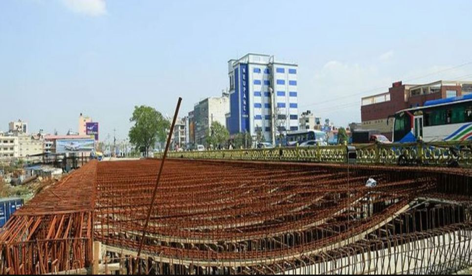 पप्पु कन्सट्रक्सनसँग ठेक्का तोडिएको तीनकुने पुल निर्माण अघि बढ्यो