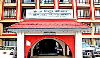 बिजुलीको पन्ध्र अर्ब अझै उठेन