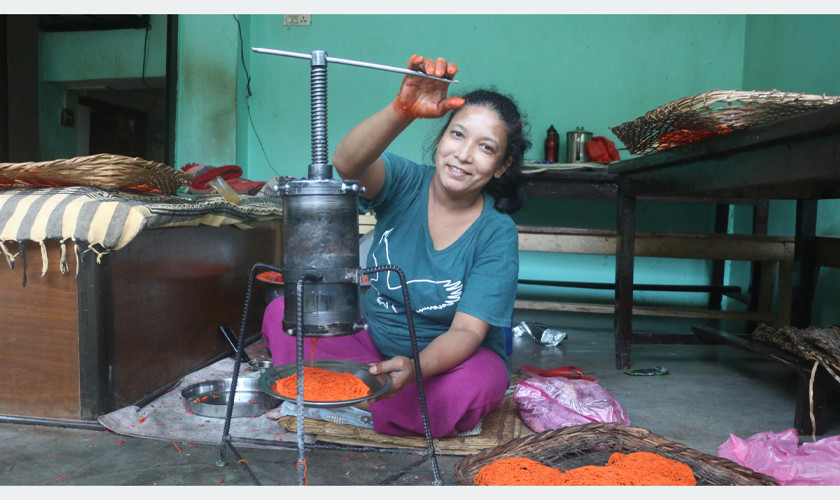 झिनियाँबाटै हुन्छ मनग्ये आम्दानी