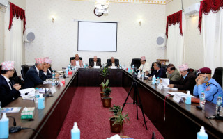 हेलिकप्टरको प्रयोगमा गम्भीर बन्न गृह मन्त्रालयलाई निर्वाचन आयोगले दियो यस्तो निर्देशन