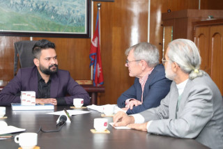 बालेनले जर्मनका राजदूतलाई  सुनाए  फोहोर व्यवस्थापनको यस्तो योजना