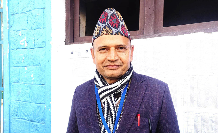 रवीन्द्रले ह्याट्रिक गरेको कास्की-२ मा अग्रता लिने को हुन्  माधवप्रसाद कँडेल ?