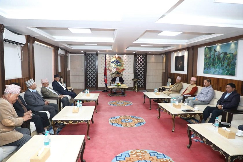 सत्ता गठबन्धनको बैठक बालुवाटारमा सुरु, सरकार गठनबारे छलफल हुने
