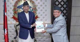 प्रधानमन्त्रीले बुझे निर्वाचनको परिणामसहितको प्रतिवेदन, निर्वाचन आयोगलाई दिए धन्यवाद