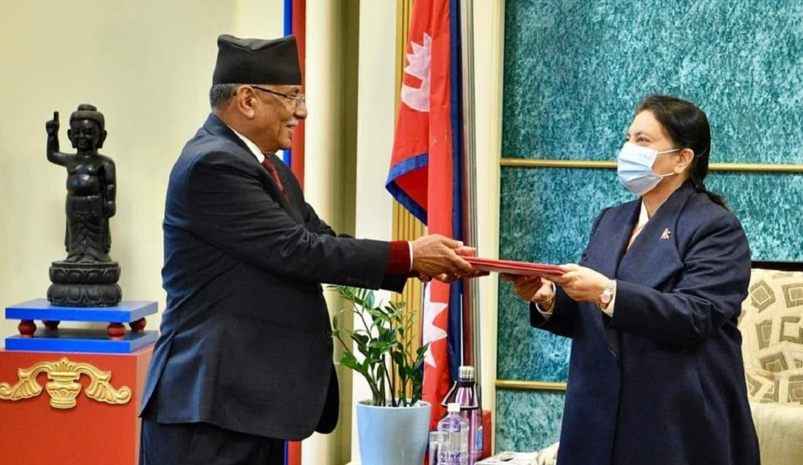 शीतल निवासमा प्रधानमन्त्रीसहित ८ मन्त्रीको शपथ