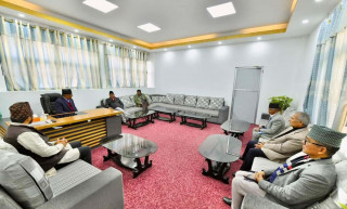 मन्त्रालय बाँडफाँटबारे छलफल गर्न गठबन्धनको बैठक जारी