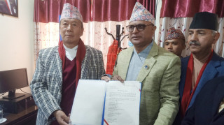 प्रदेश १: मुख्यमन्त्रीमा एमालेका हिक्मत कार्कीले पेश गरे दाबी, ६० सांसदको समर्थन