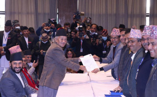 सत्ता गठबन्धन दलको तर्फबाट सभामुखका लागि घिमिरेको उम्मेदवारी दर्ता, प्रस्तावकमा को ?