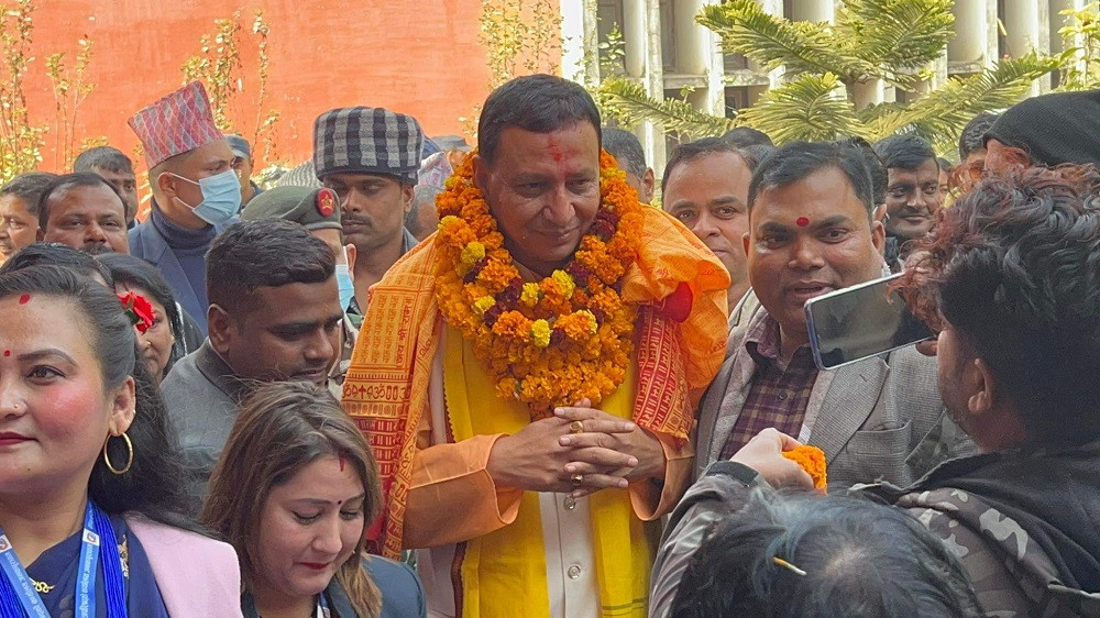 मधेश प्रदेश: मुख्यमन्त्री यादवलाई कांग्रेसहित सबै दलले दिए विश्वासको मत