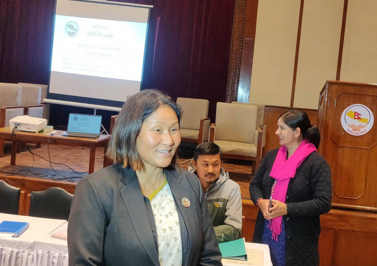 रास्वपाकी इन्दिरा राना मगरले गरिन् उपसभामुखमा उम्मेदवारी दर्ता, प्रस्तावकमा सोविता गौतम