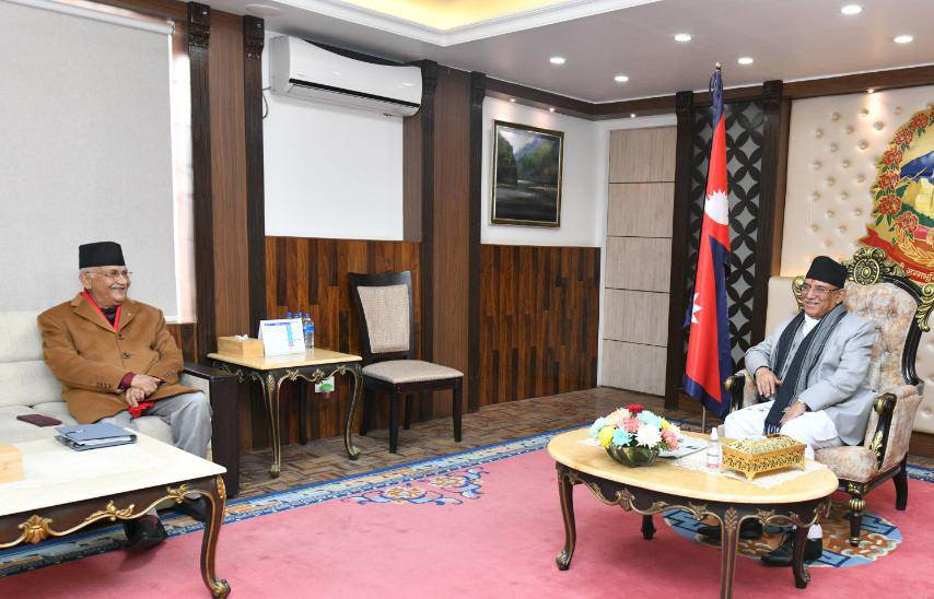 प्रधानमन्त्री प्रचण्ड र ओलीबीच भेटवार्ता, के-के भयो कुराकानी ?