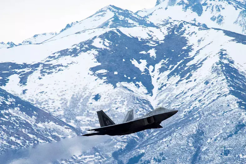 अमेरिकाले आफ्नो आकाशमा देखिएको अर्को शंकास्पद वस्तु पनि खसाल्यो