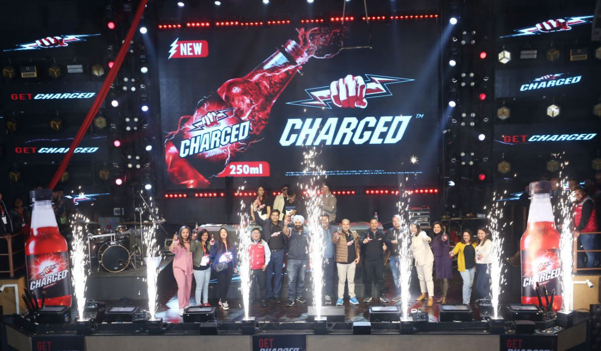 कोका–कोलाद्वारा चार्ज्ड नामक नयाँँ इलेक्ट्रिफाइङ पेय पदार्थ सार्वजनिक