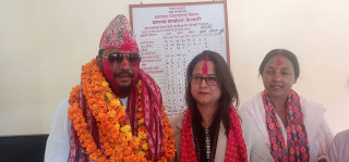 कैलाली कारागारबाट रिहा भए अरुण चौधरी, रञ्जिताले गरिन् स्वागत