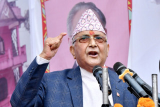 केपी ओली भन्छन् - ज्ञानेन्द्र शाह अझै अलमलमा छन्