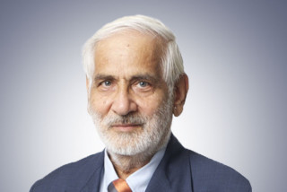 नेपालको राष्ट्रपतिका लागि भारतीय प्राध्यापक मुनीले सुझाए ४ नाम, को-को ?