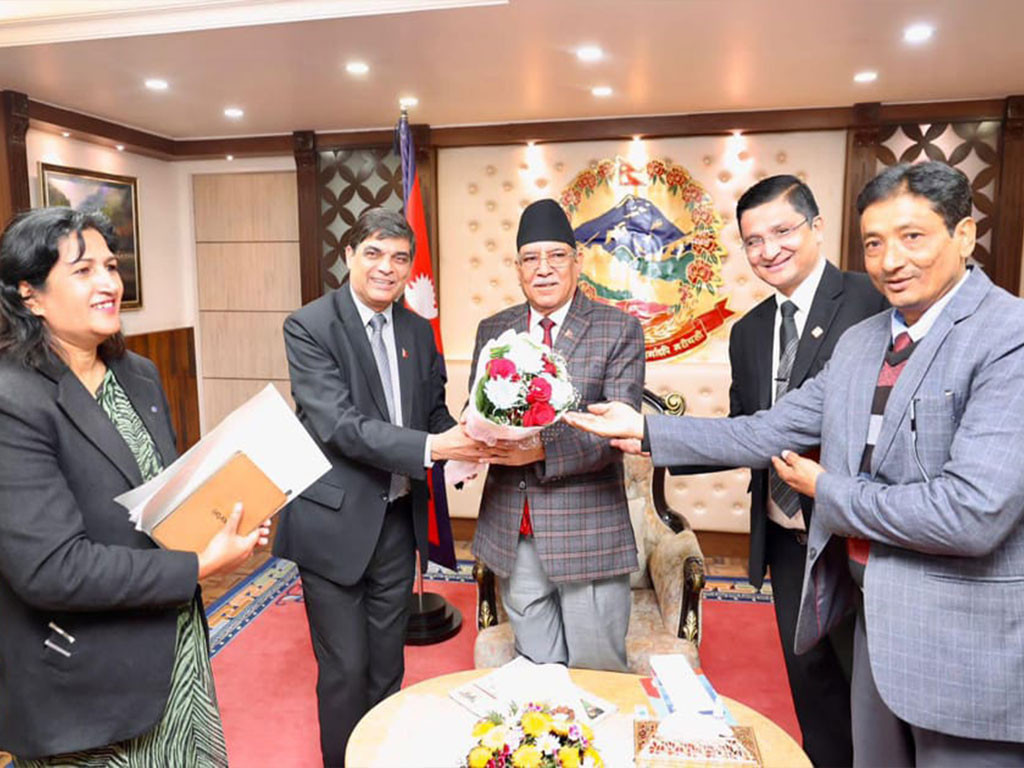 प्रधानन्यायाधीशको नियुक्ति चाँडो टुङ्ग्याउन प्रधानमन्त्रीसमक्ष बारको माग