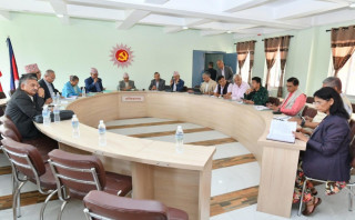 राष्ट्रपति निर्वाचनबारे छलफल गर्न एमालेले बोलायो सचिवालय बैठक