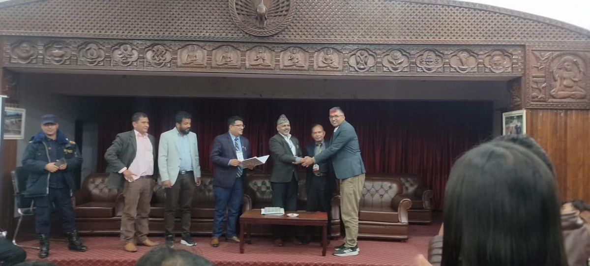 नेपाल फार्मास्युटिकल्स एसोसिएशनको अध्यक्षमा ललितमोहन, कसले कति मत पाए?