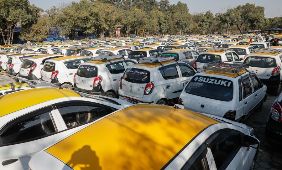 ट्याक्सीमा मिटर प्रणाली लागू भएरै छाड्छ : मन्त्री जुग्जाली