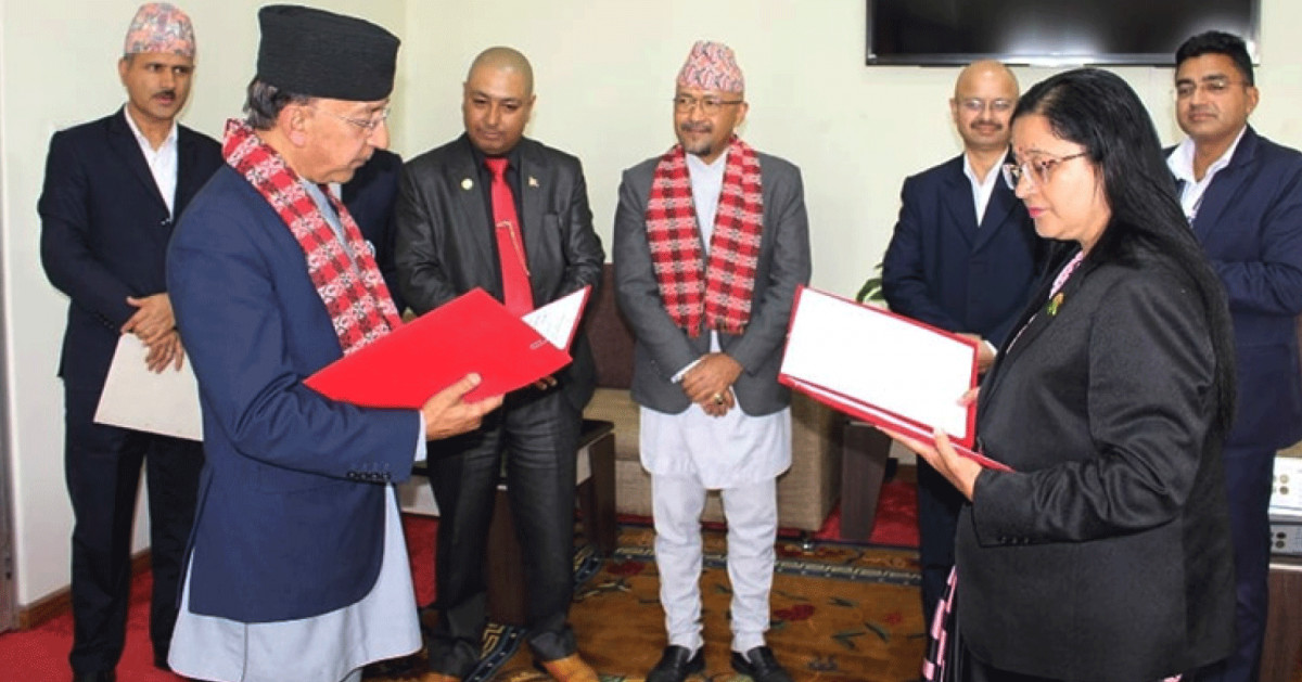 सांग्रिला डेभलपमेन्टका अध्यक्षले लिए शपथ