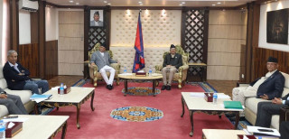 सभामुख निवासमा  प्रधानमन्त्रीसहित प्रमुख तीन दलका शीर्ष नेताहरुबिच छलफल