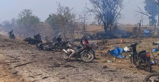 म्यानमारको सेनाद्वारा विपक्षीमाथि हवाई हमला, सय जनाको मृत्यु