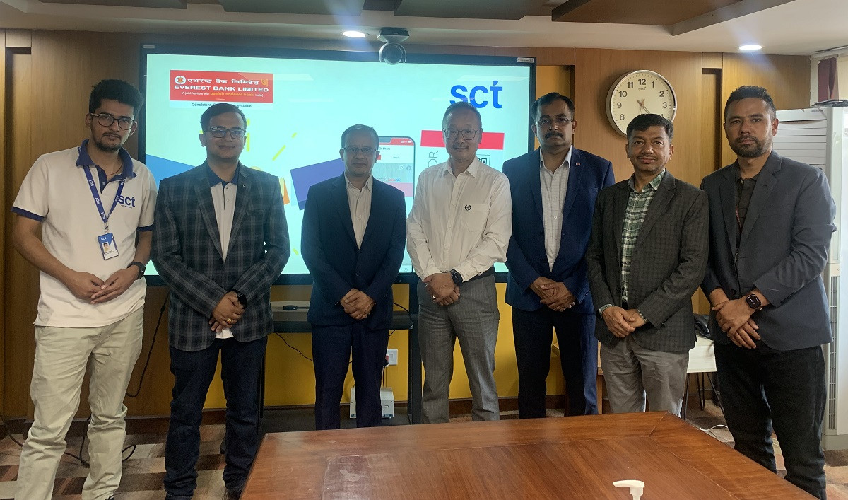 एभरेष्ट बैंकको मोबाइल बैंकिङ एपमार्फत स्मार्ट क्युआर भुक्तानी सेवा सुरू
