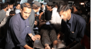 पाकिस्तानमा प्रहरी चौकीमा आत्मघाती आक्रमण हुदा १२ जना प्रहरीको मृत्यु